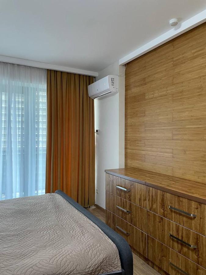 Coast Batumi Apart Hotel Esterno foto
