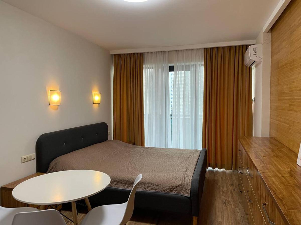 Coast Batumi Apart Hotel Esterno foto