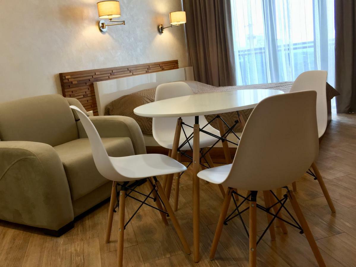 Coast Batumi Apart Hotel Esterno foto