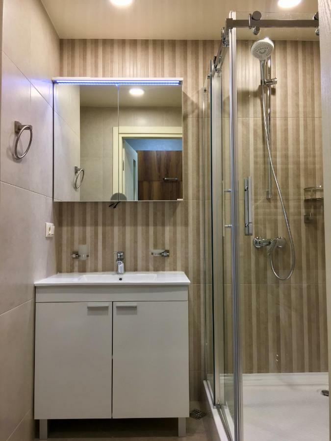 Coast Batumi Apart Hotel Esterno foto